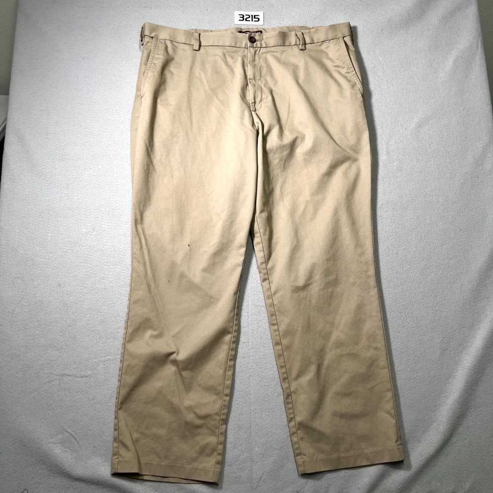 Dockers D3 Khaki Pants Mens 42x32 Beige Cotton Flat Front Classic Fit Straight
